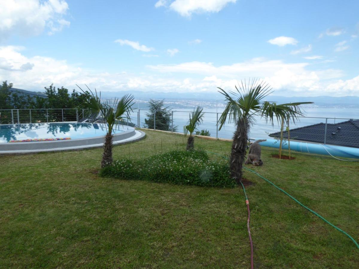 Villa Annika Lovran Exteriör bild